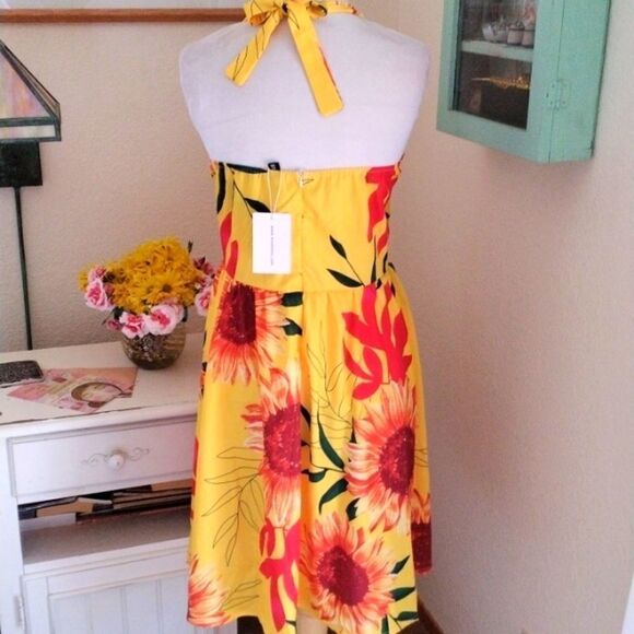 Bloom Chic Bright Sundress - Picture 6 of 11